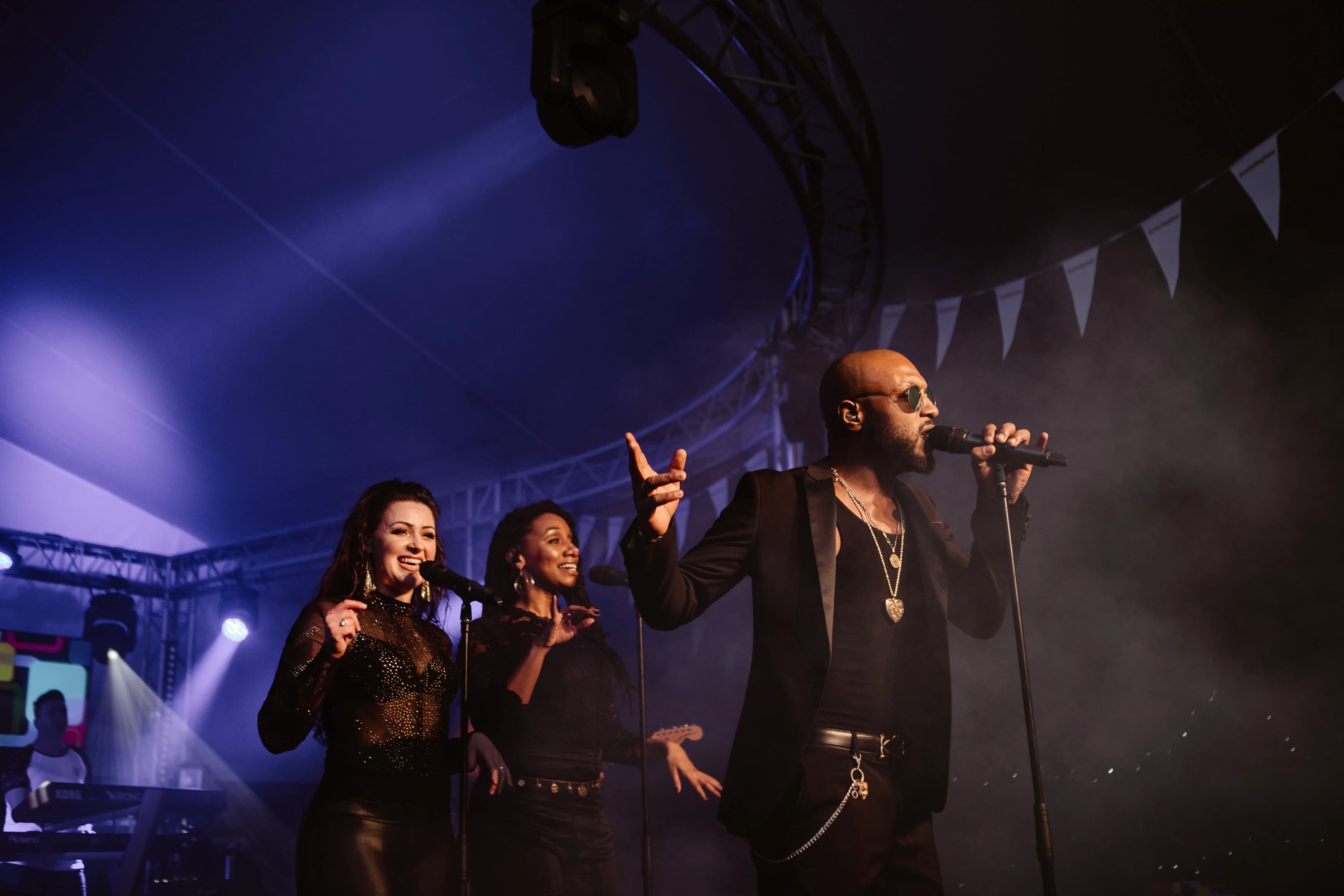 Jam Hot Showband - Image 6