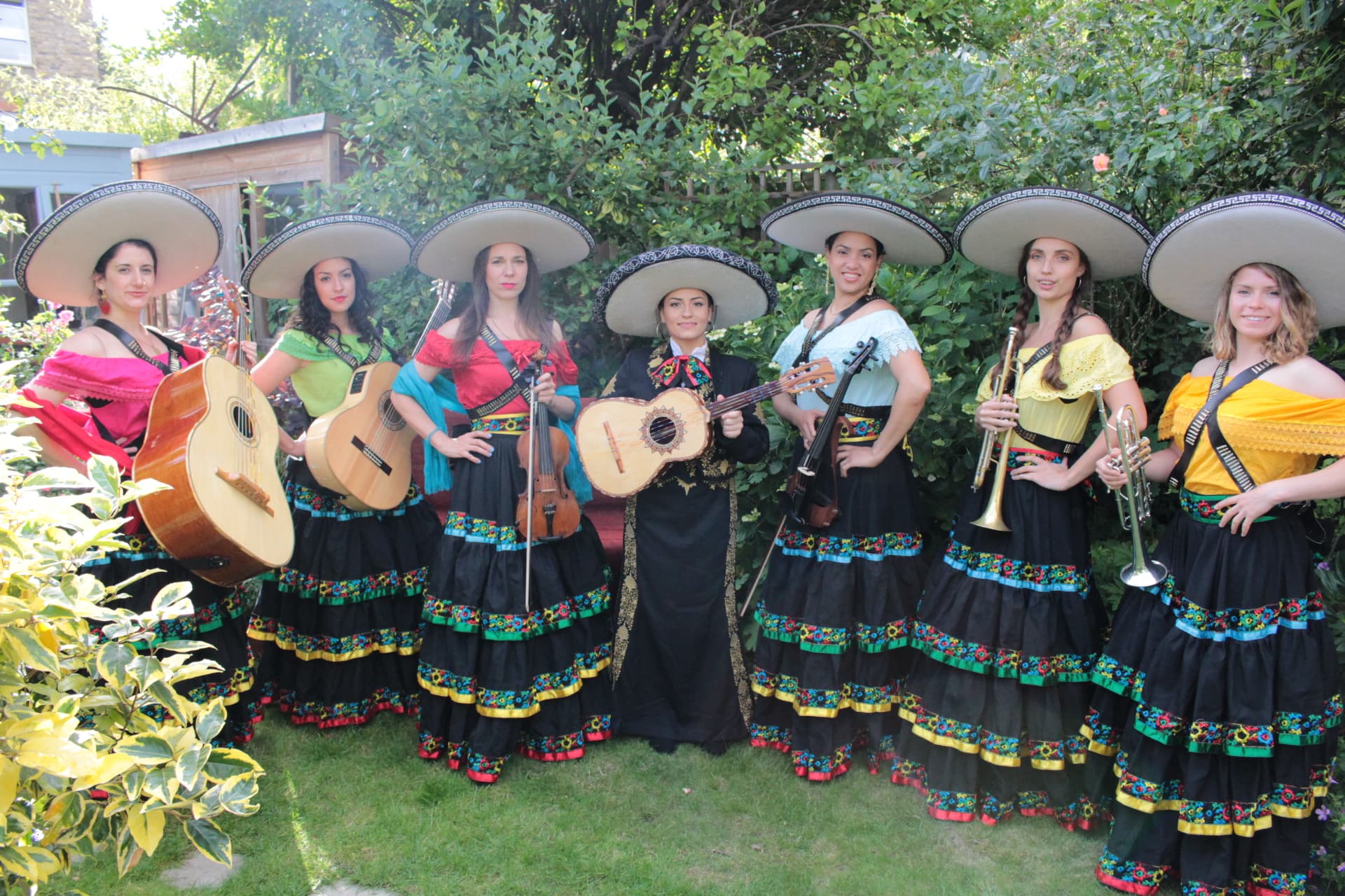 Mariachi Las Adelitas UK - Image 2